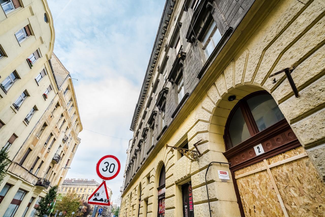 Roeck Premier Downtown Residence Budapest Esterno foto