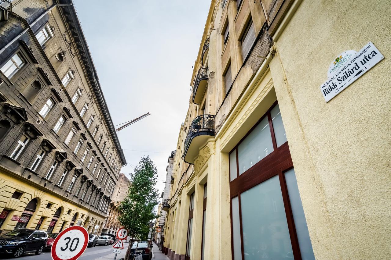 Roeck Premier Downtown Residence Budapest Esterno foto