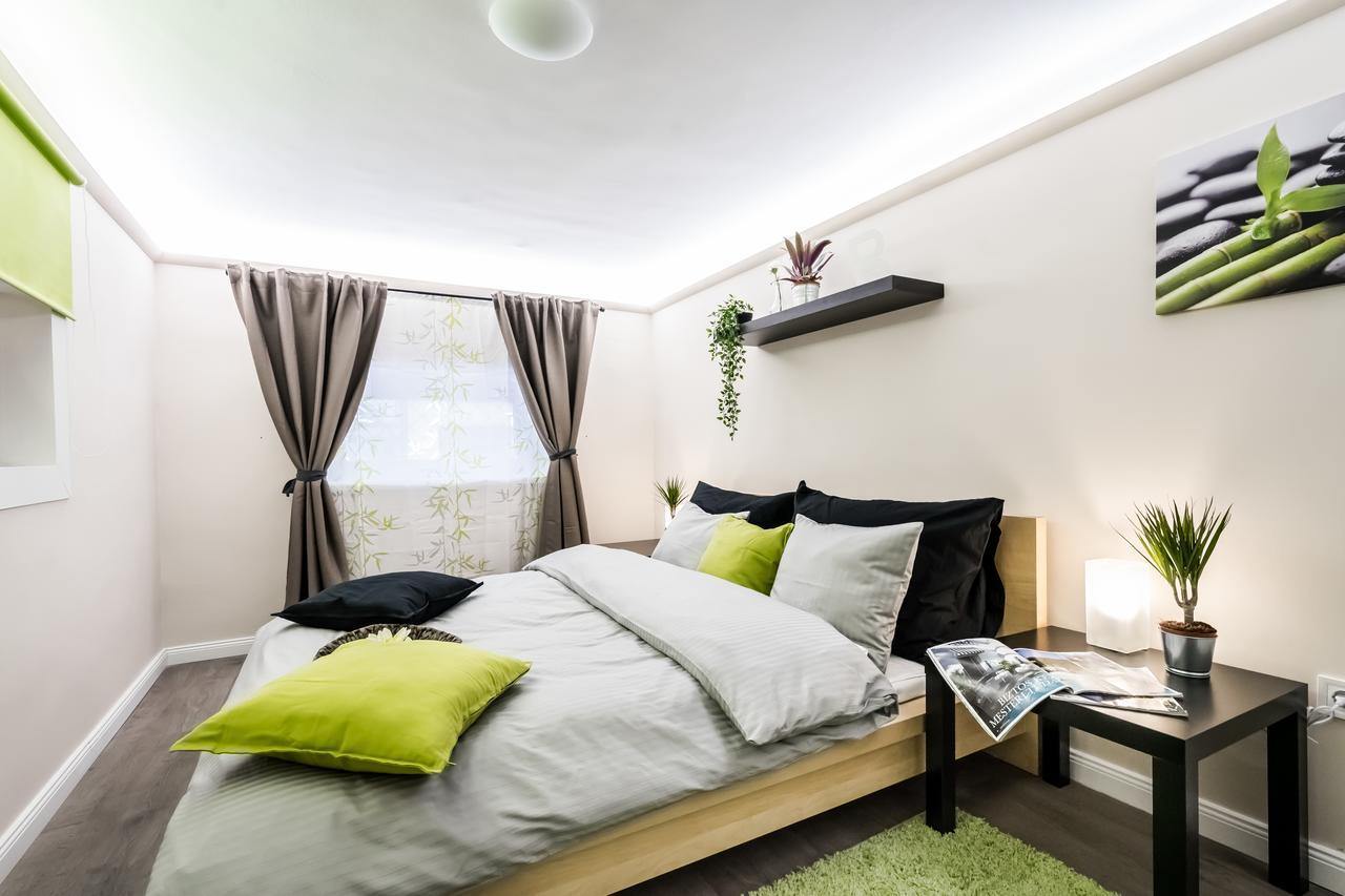 Roeck Premier Downtown Residence Budapest Esterno foto