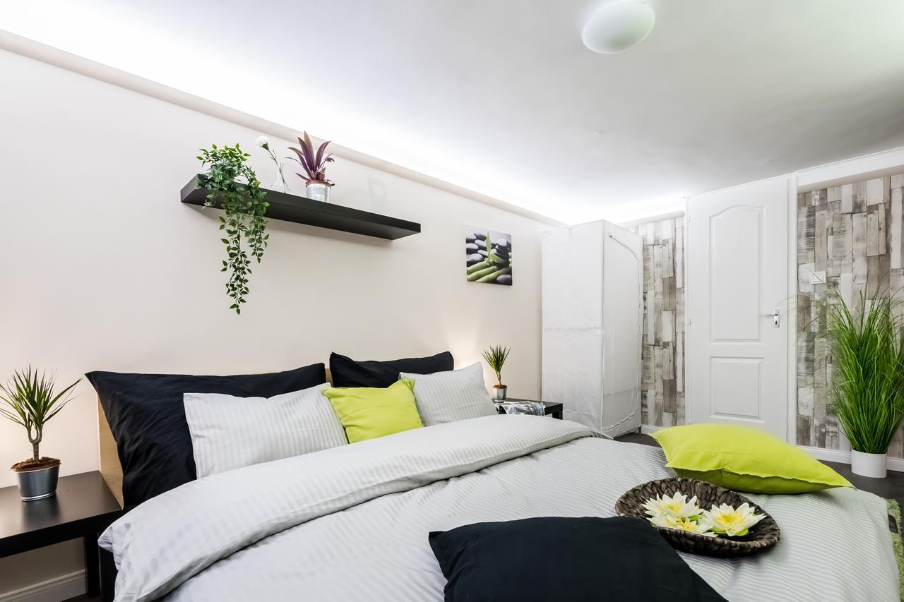 Roeck Premier Downtown Residence Budapest Esterno foto