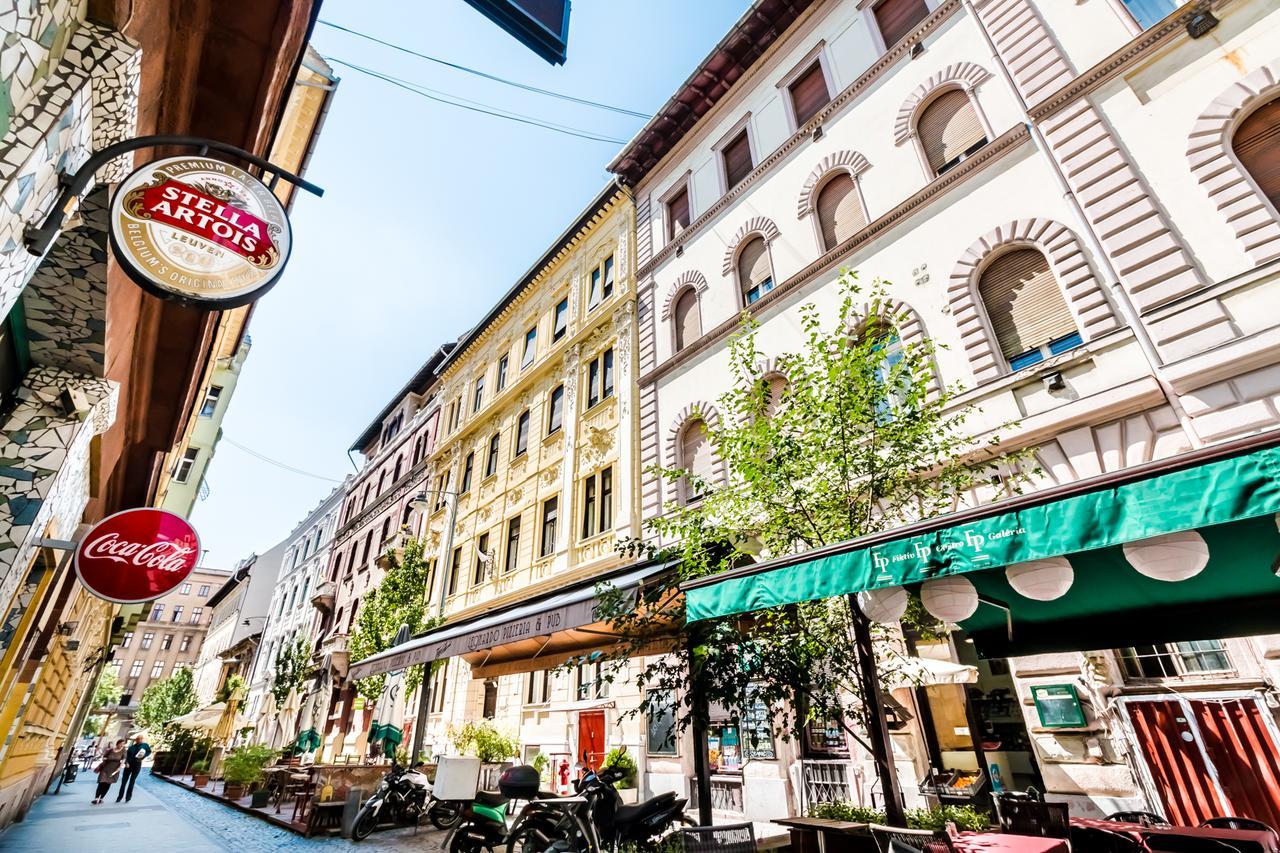 Roeck Premier Downtown Residence Budapest Esterno foto