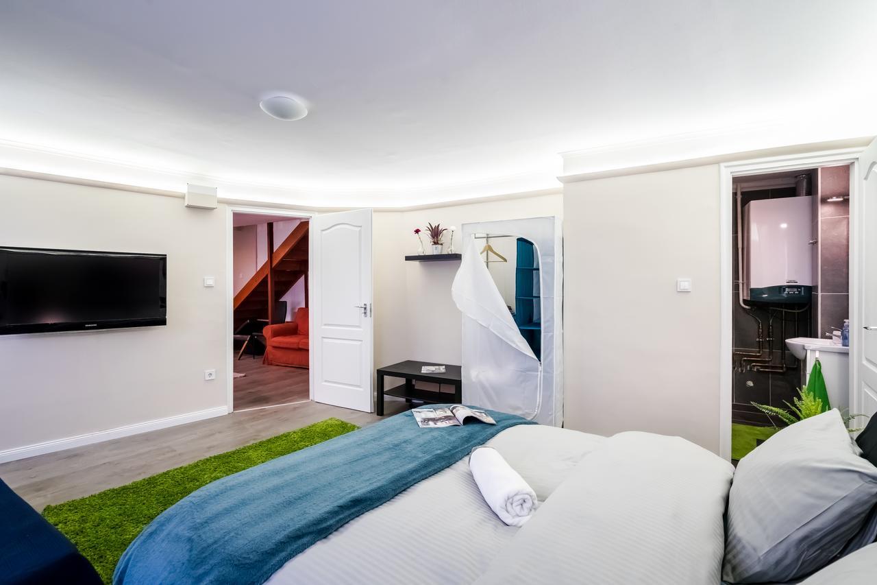 Roeck Premier Downtown Residence Budapest Esterno foto