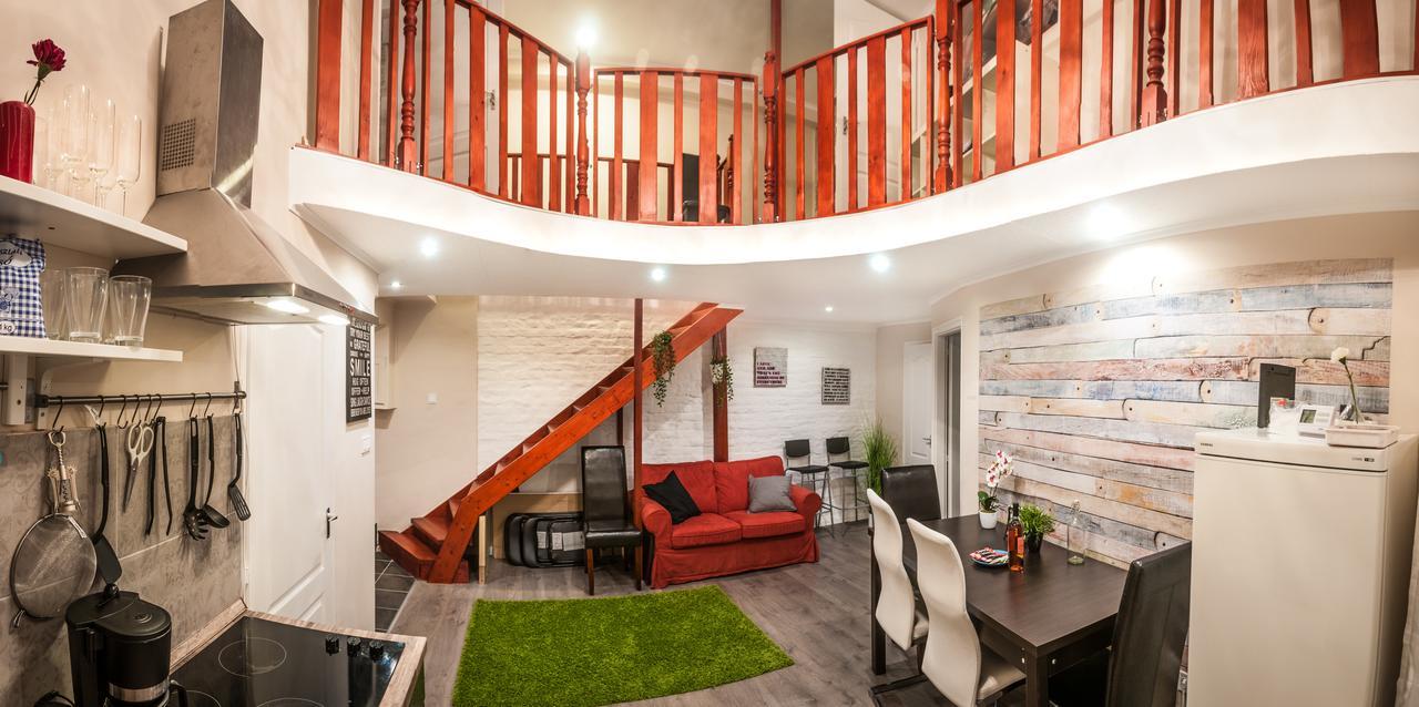 Roeck Premier Downtown Residence Budapest Esterno foto